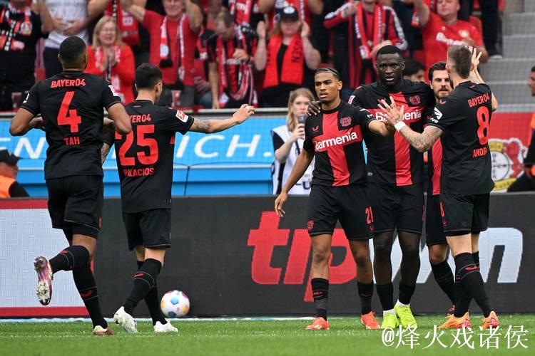 半场:勒沃库森0-0科隆,瓦尔德施密德失良机 半场:勒沃库森0-0科隆,瓦尔德施密德失良机