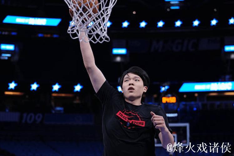 拓记:如果不出意外,杨瀚森将参与明日凌晨2:30混音队比赛 拓记:如果不出意外,杨瀚森将参与明日凌晨2:30混音队比赛